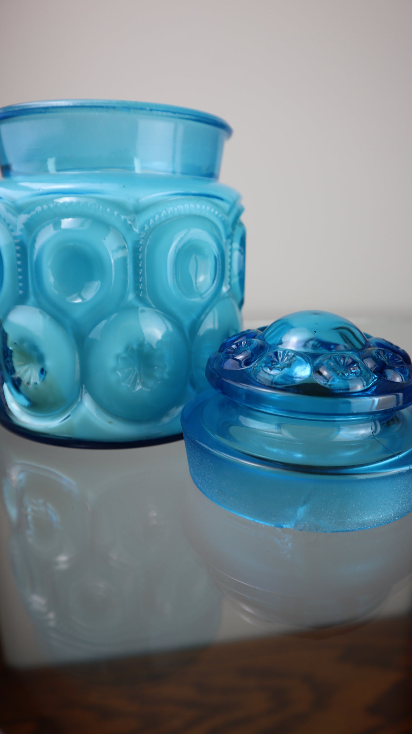 L.E Smith Moon & Stars Blue Glass Candle