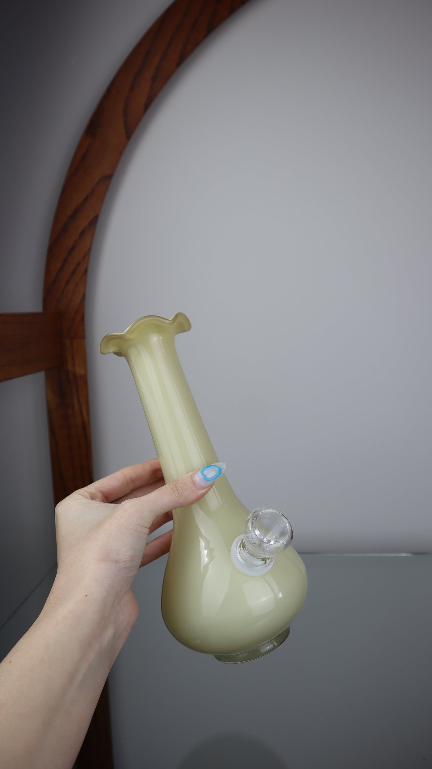 Vintage Wavy Top Piece