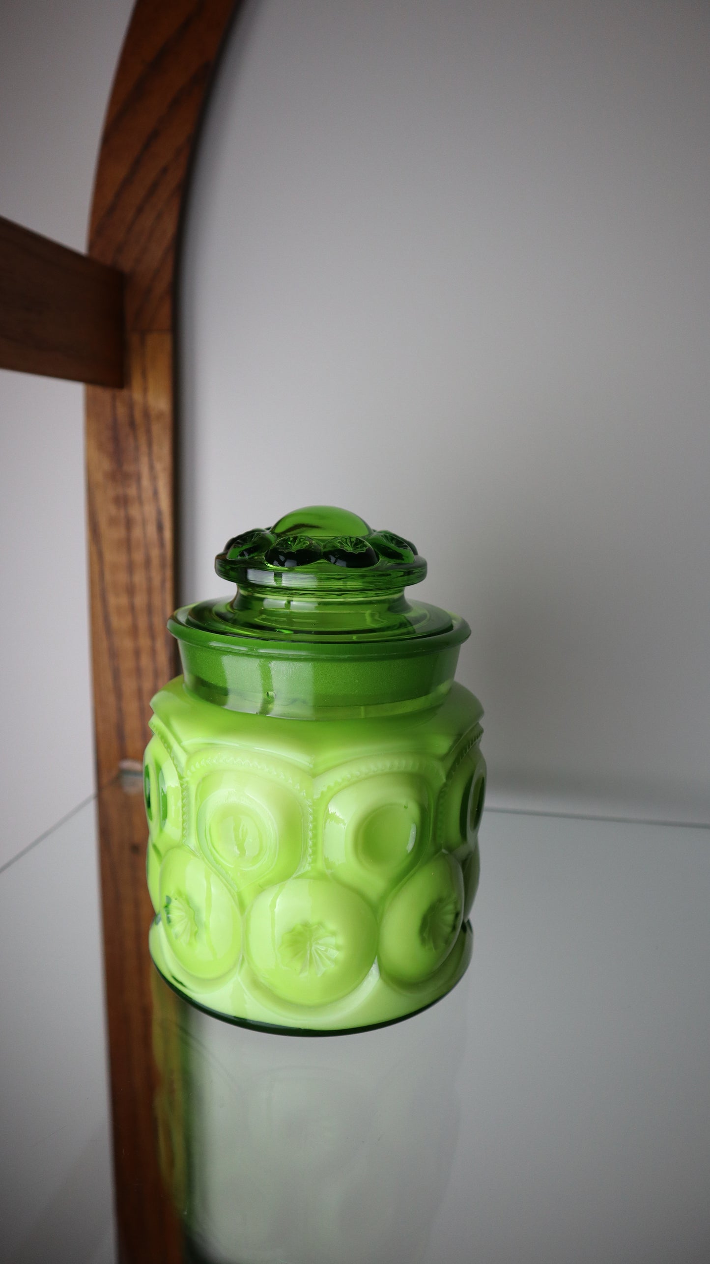 L.E Smith Emerald Green Glass Moon &amp; Stars Candle&nbsp;