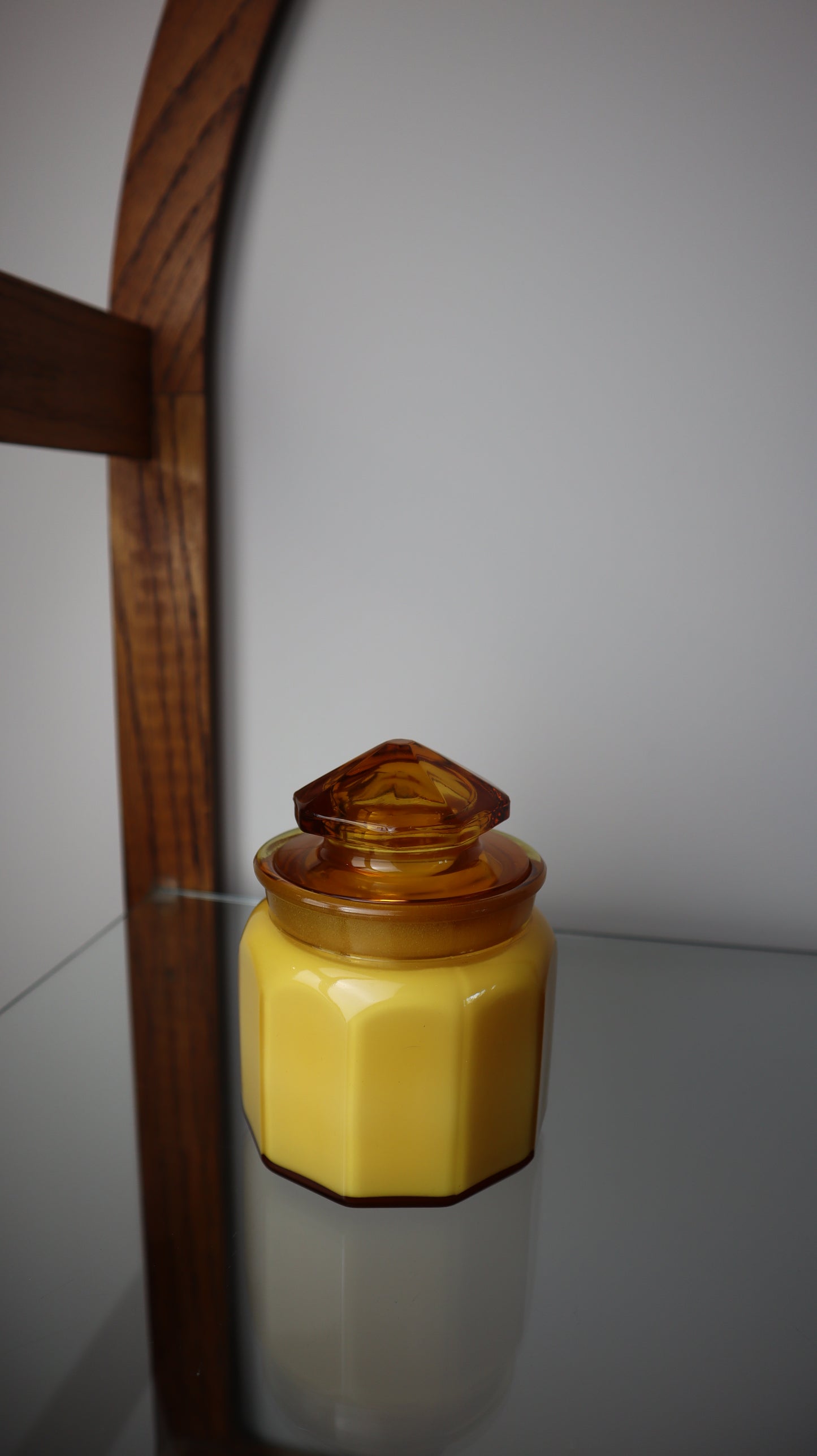 LE Smith Amber Lidded Canister Candle