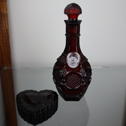 Avon Ruby Cape Cod Set With Matching Heart Trinket