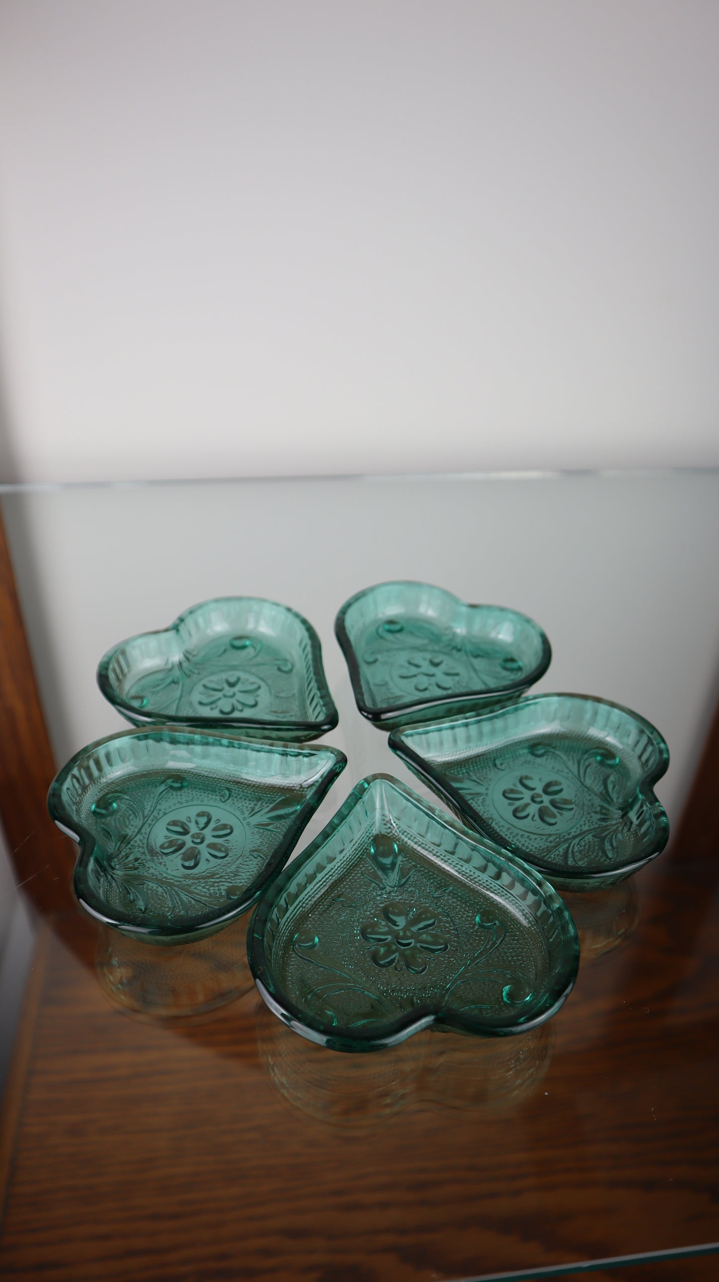 Set of 5 Tiara Green Heart Ashtrays