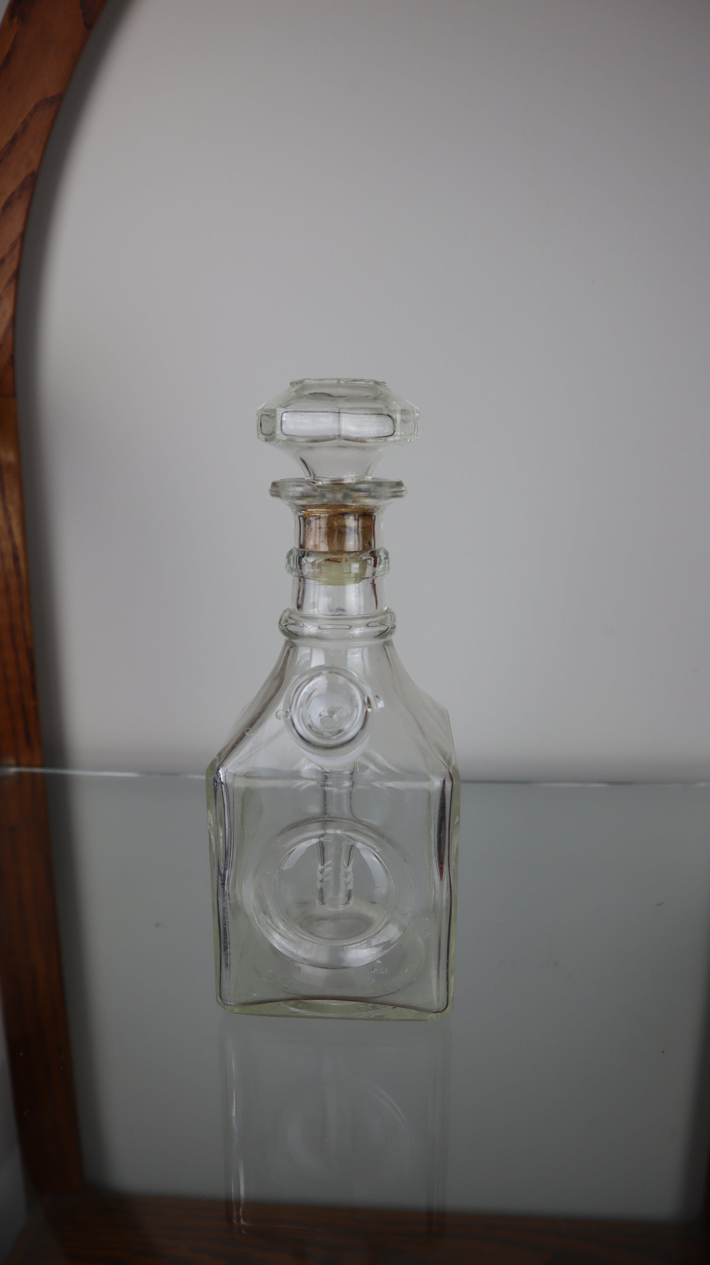Clear Vintage Box Bong
