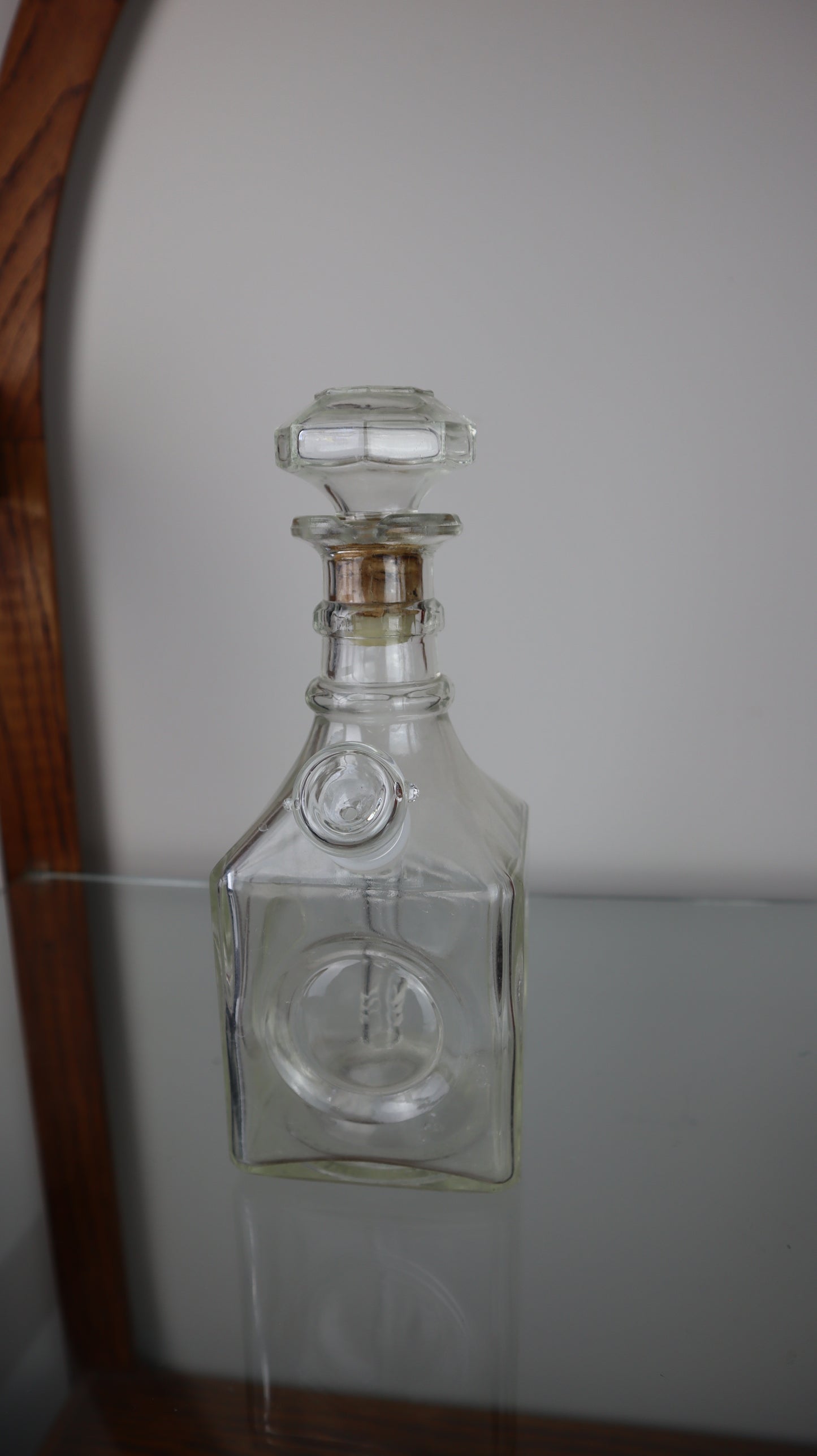 Clear Vintage Box Bong