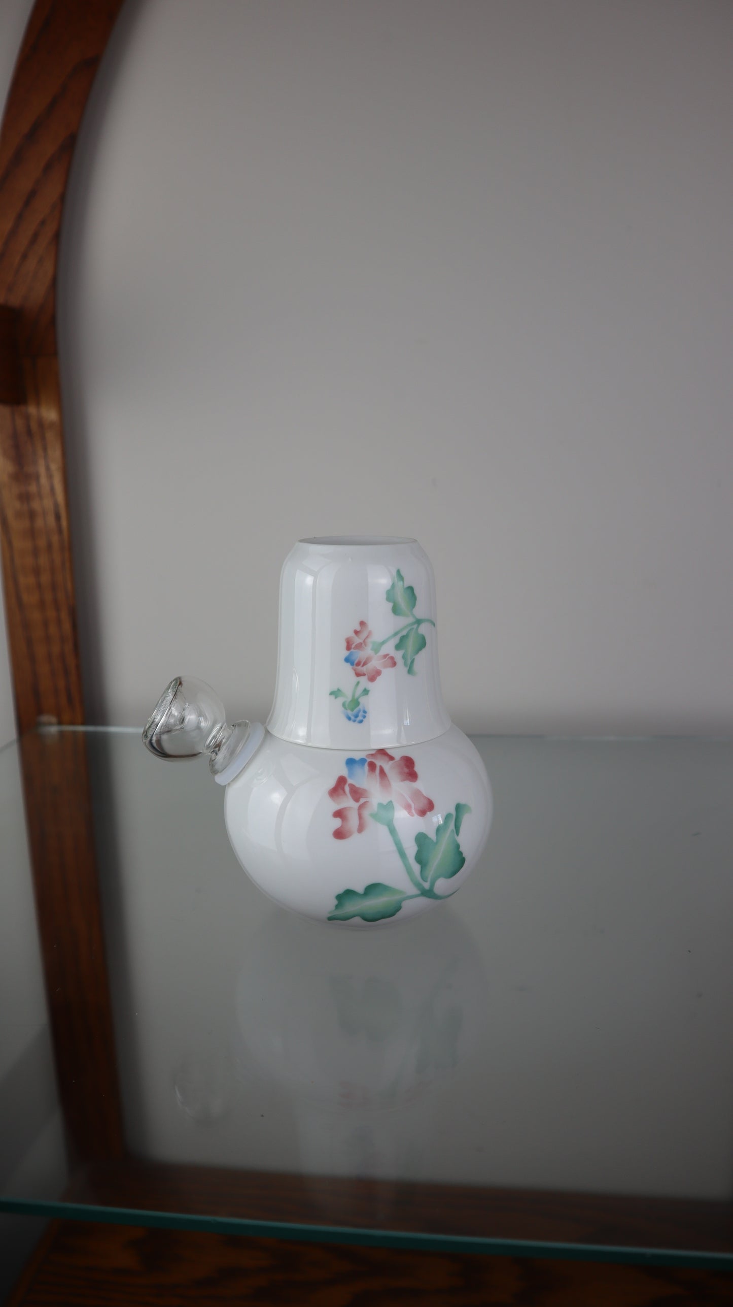 Porcelain water carafe