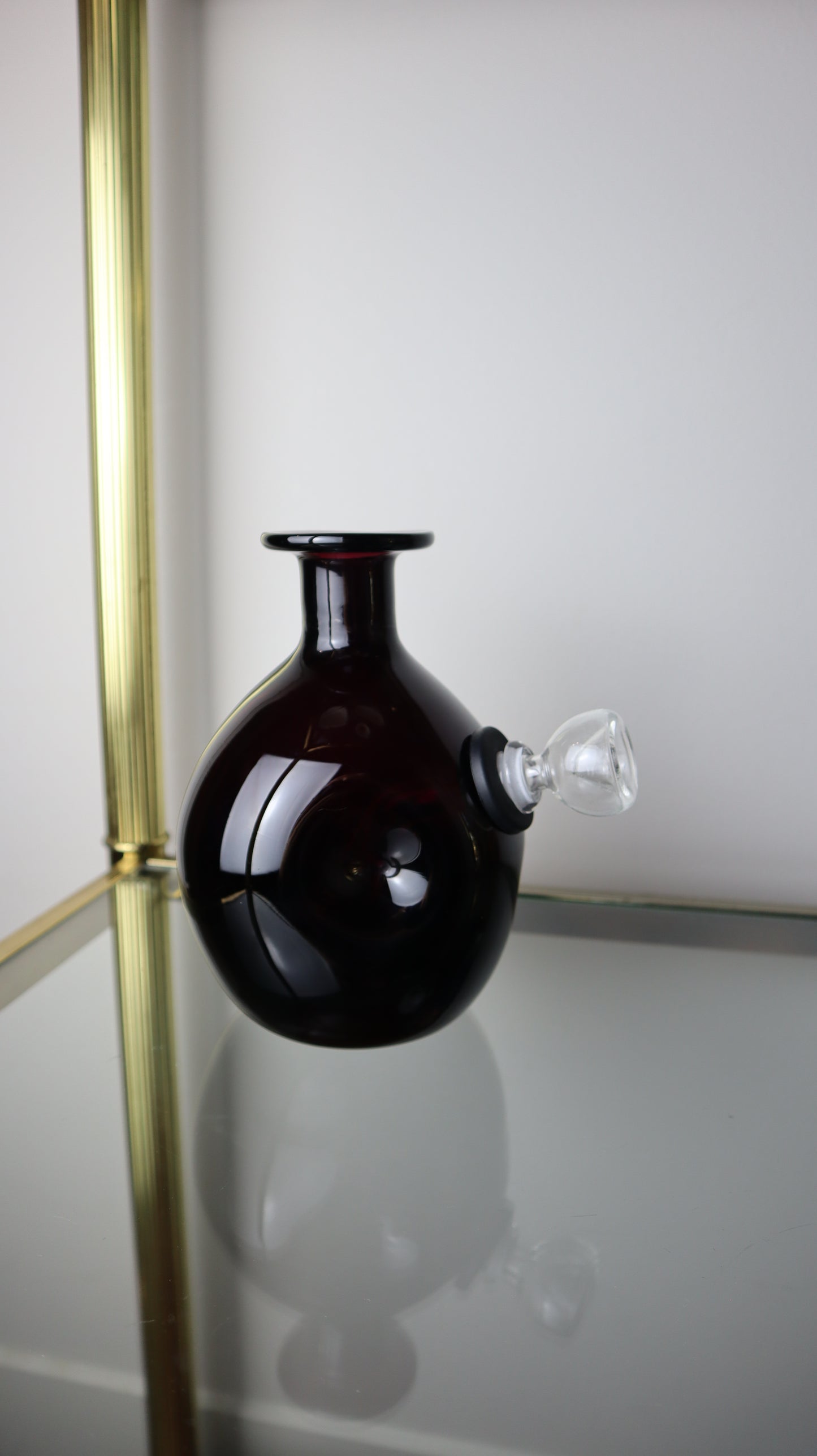 Dark Purple Vase Bong