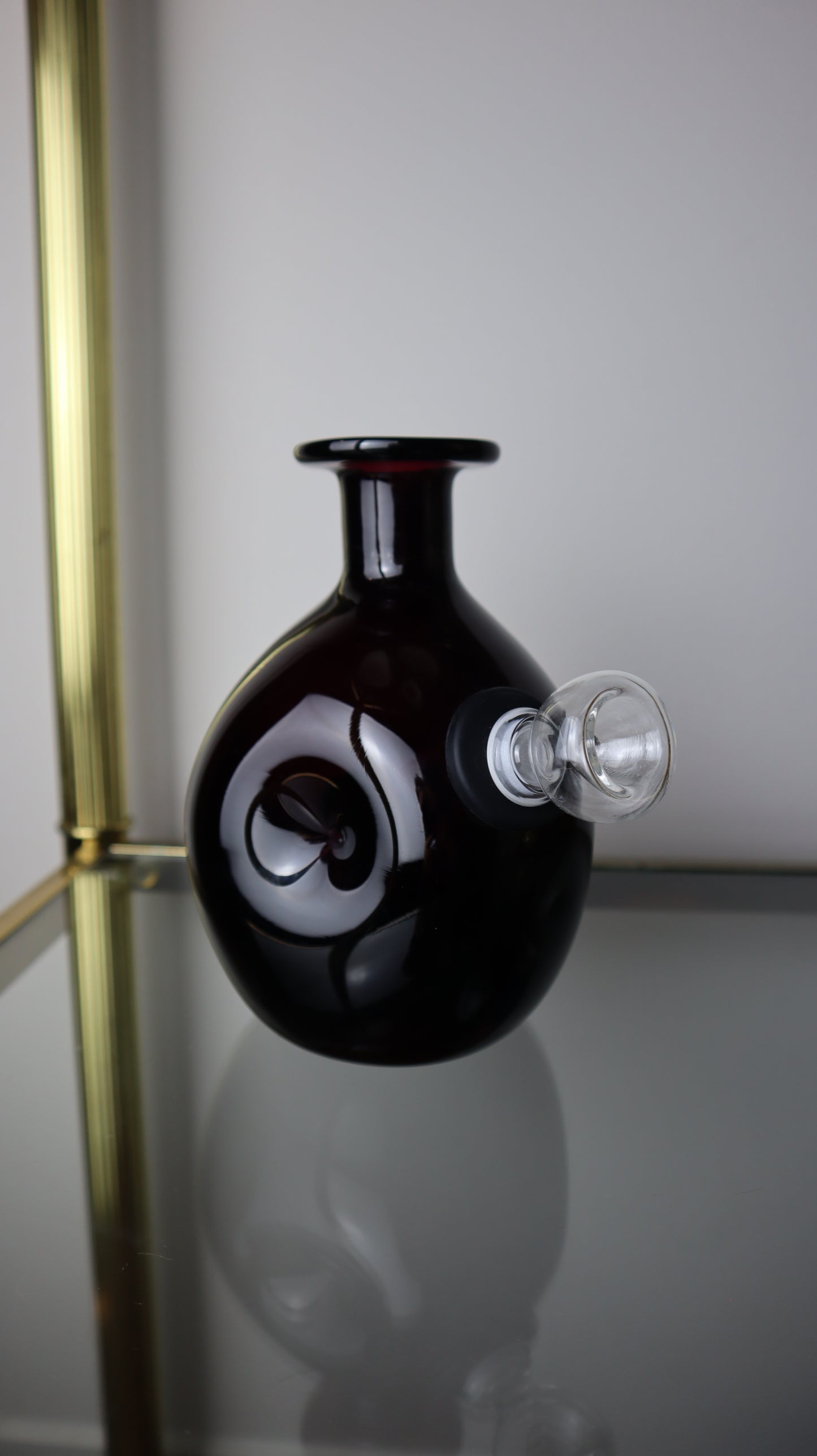 Dark Purple Vase Bong