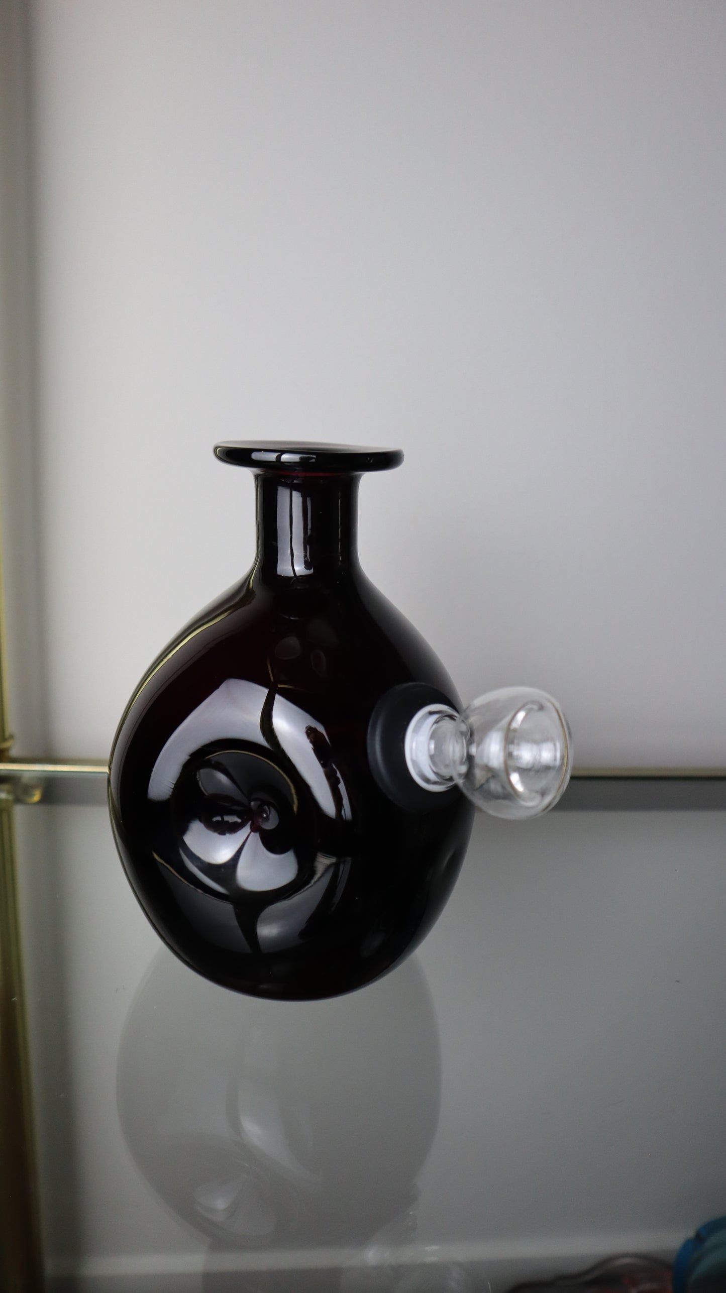 Dark Purple Vase Bong