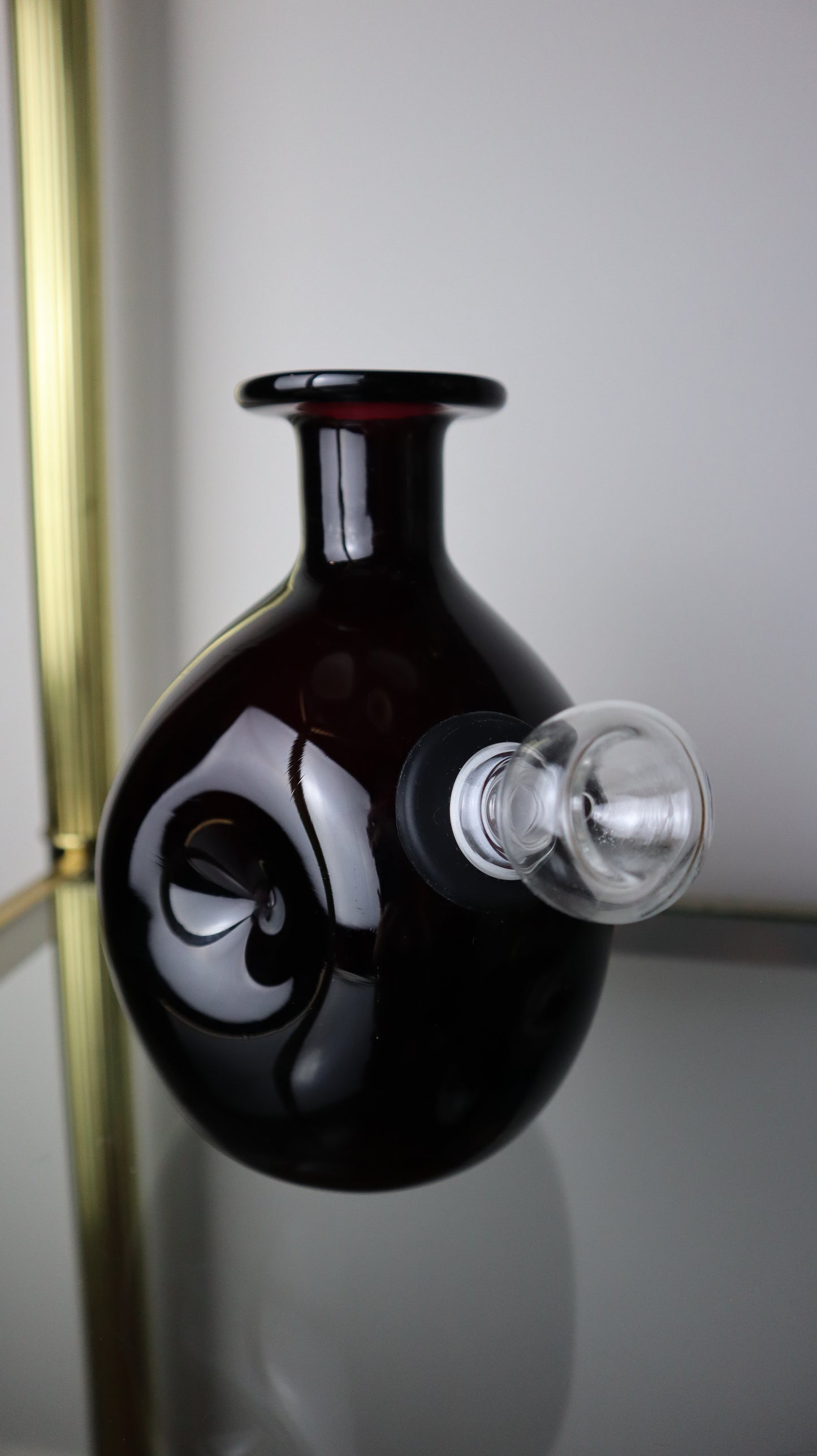 Dark Purple Vase Bong