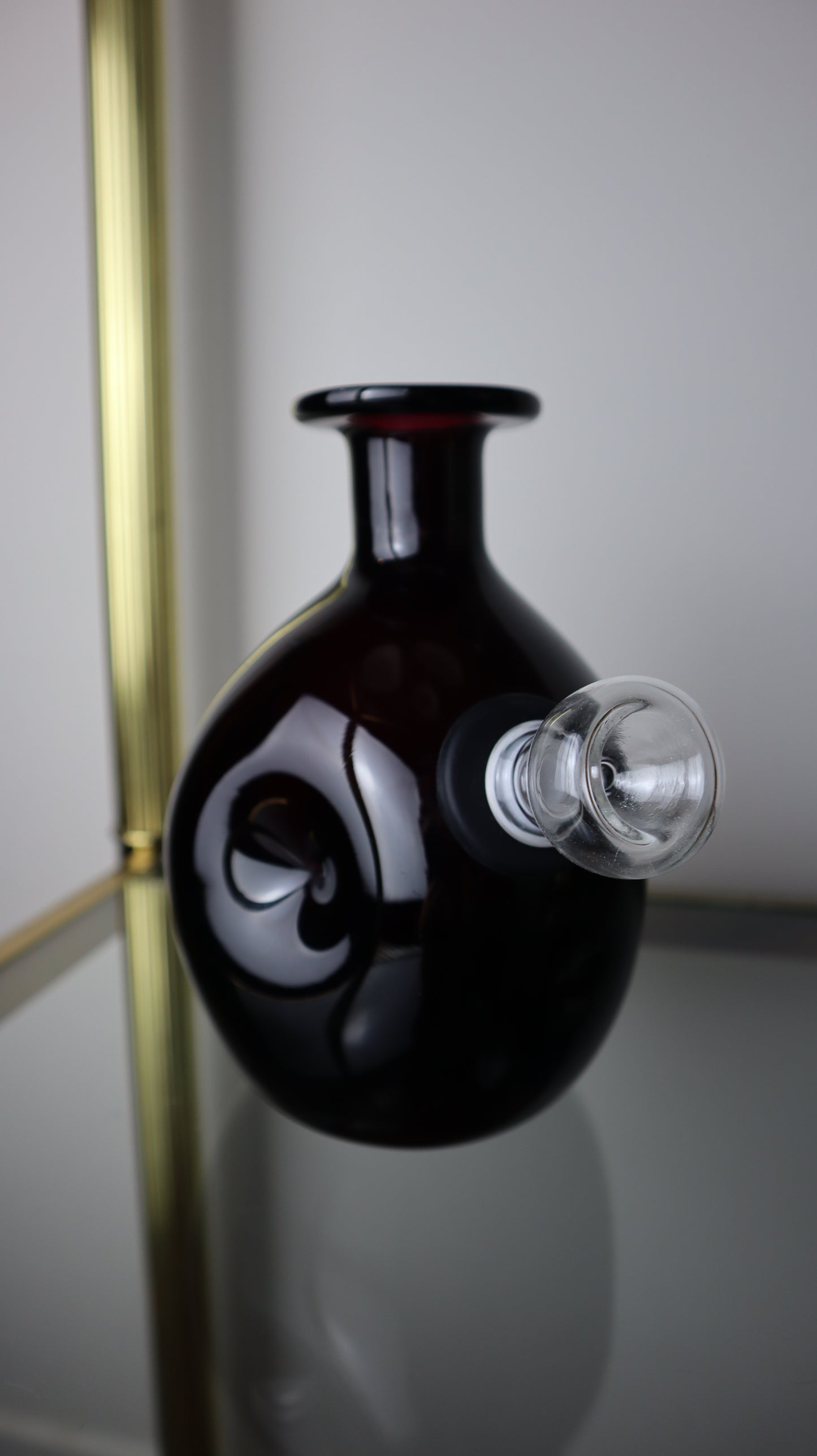 Dark Purple Vase Bong